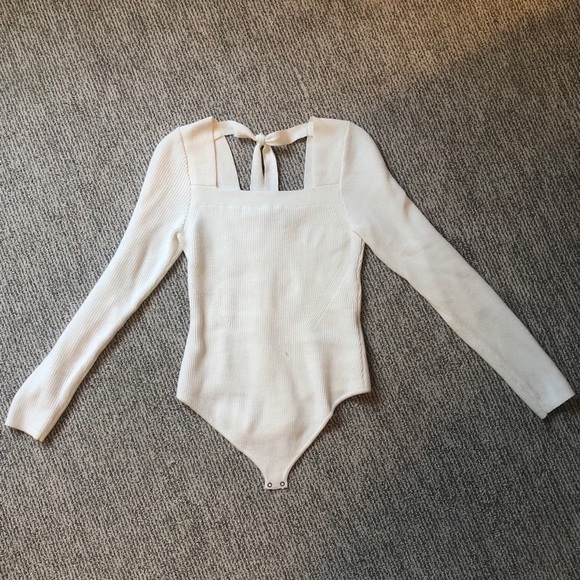Abercrombie & Fitch Tops - A&F cream bodysuit